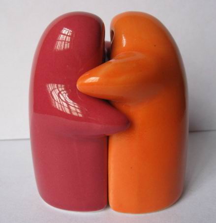 Porcelain Salt & Pepper Shaker