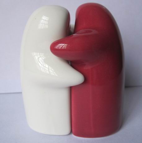 Porcelain Salt & Pepper Shaker