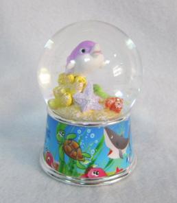 Resin Easter Snowglobe