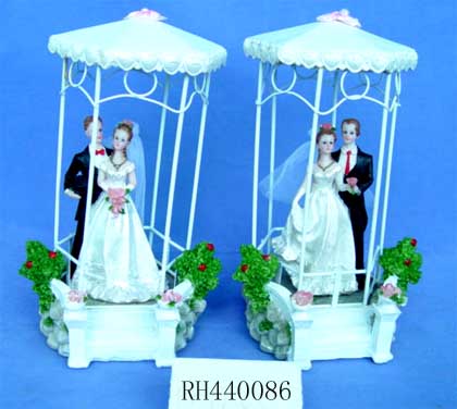 Wedding Figurine