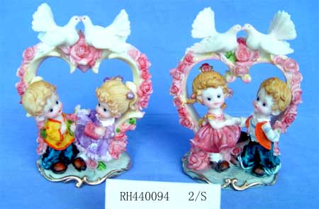 Resin Wedding Figurines