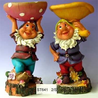 Resin Gnome Statues