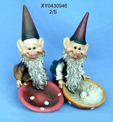Resin Gnome statues