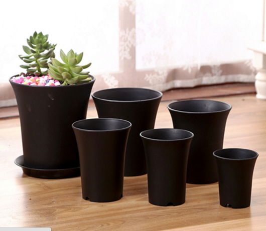 Plastic Flower pot