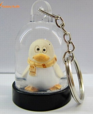 Plastic Keychain Snowglobe