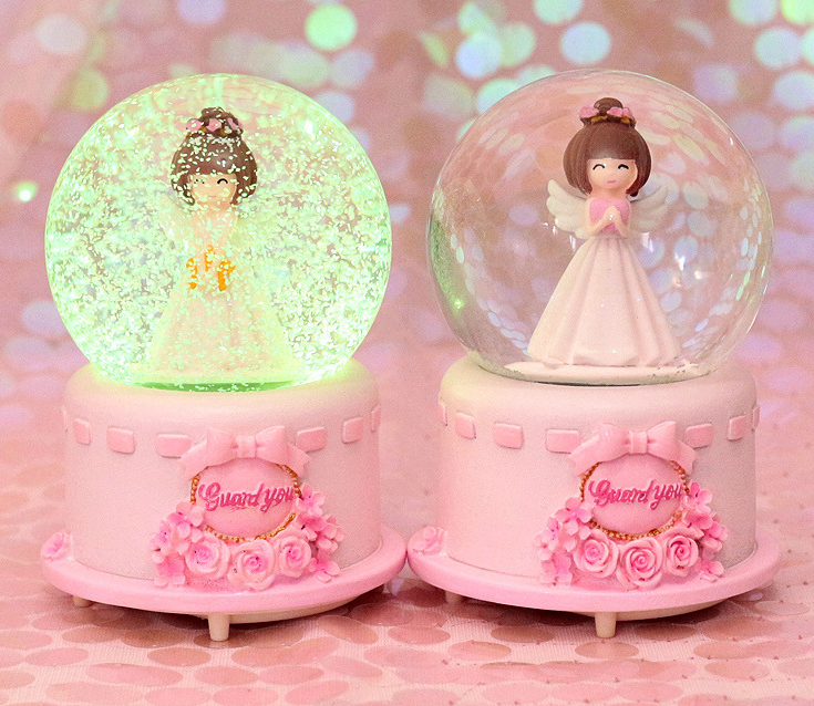 Resin Snowglobe with Music