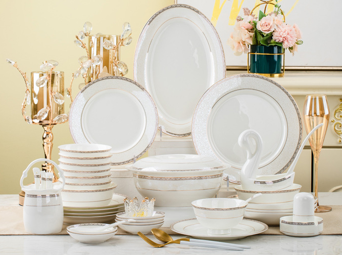 Porcelain Dinnerware & Tableware