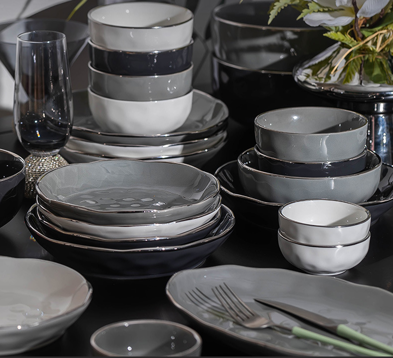 Porcelain Dinnerware & Tableware