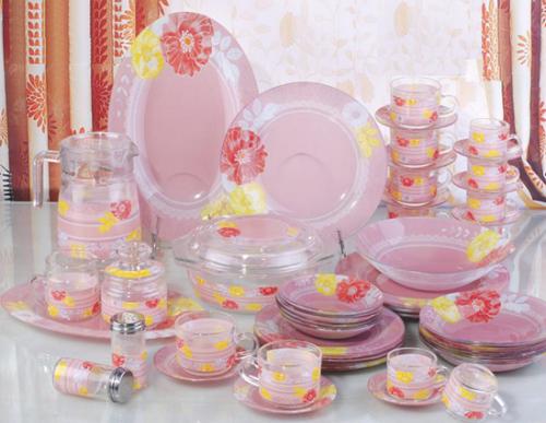 Glass Dinnerware & Tableware