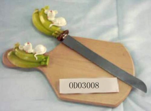 Wooden chopping block & knife